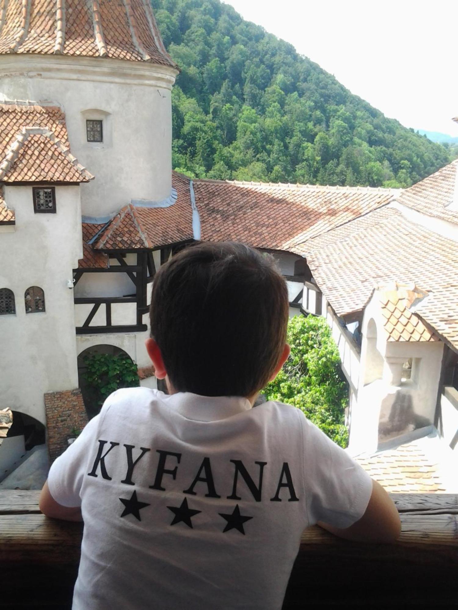 Pensiunea Kyfana Zărneşti Kültér fotó